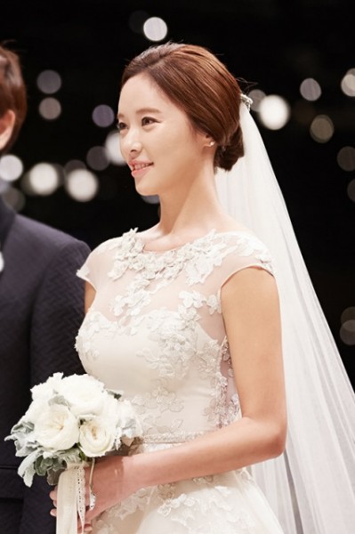 Hwang Jung Eum az esküvőjén
